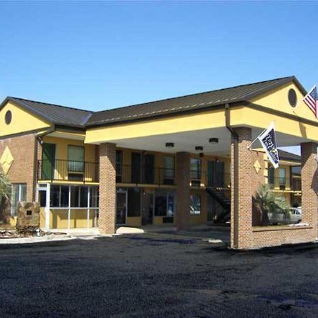Travelers Inn & Suites サムター エクステリア 写真