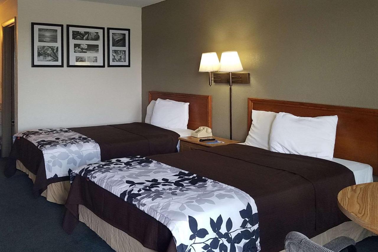 Travelers Inn & Suites サムター エクステリア 写真