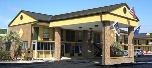 Travelers Inn & Suites サムター エクステリア 写真